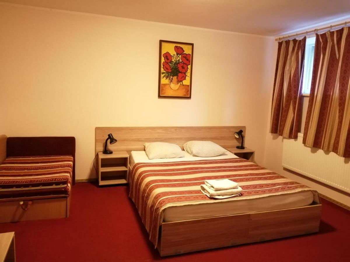Idile Bed & Breakfast - Visaginas Bagian luar foto