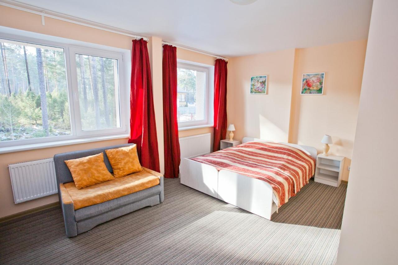 Idile Bed & Breakfast - Visaginas Bagian luar foto