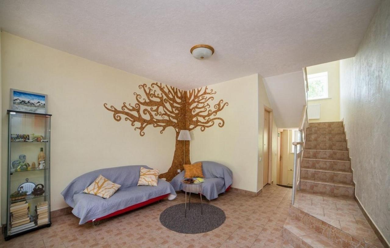 Idile Bed & Breakfast - Visaginas Bagian luar foto
