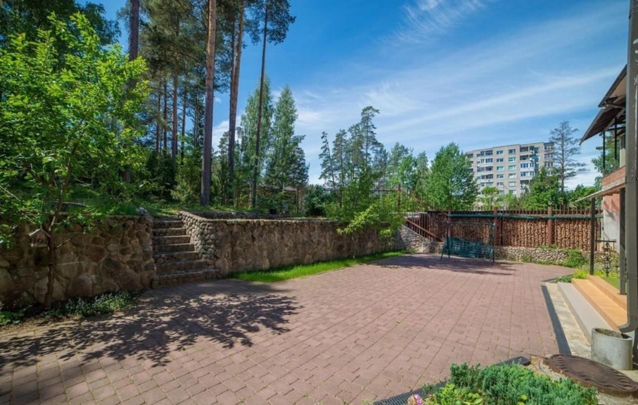 Idile Bed & Breakfast - Visaginas Bagian luar foto