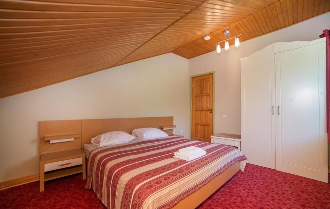Idile Bed & Breakfast - Visaginas Bagian luar foto