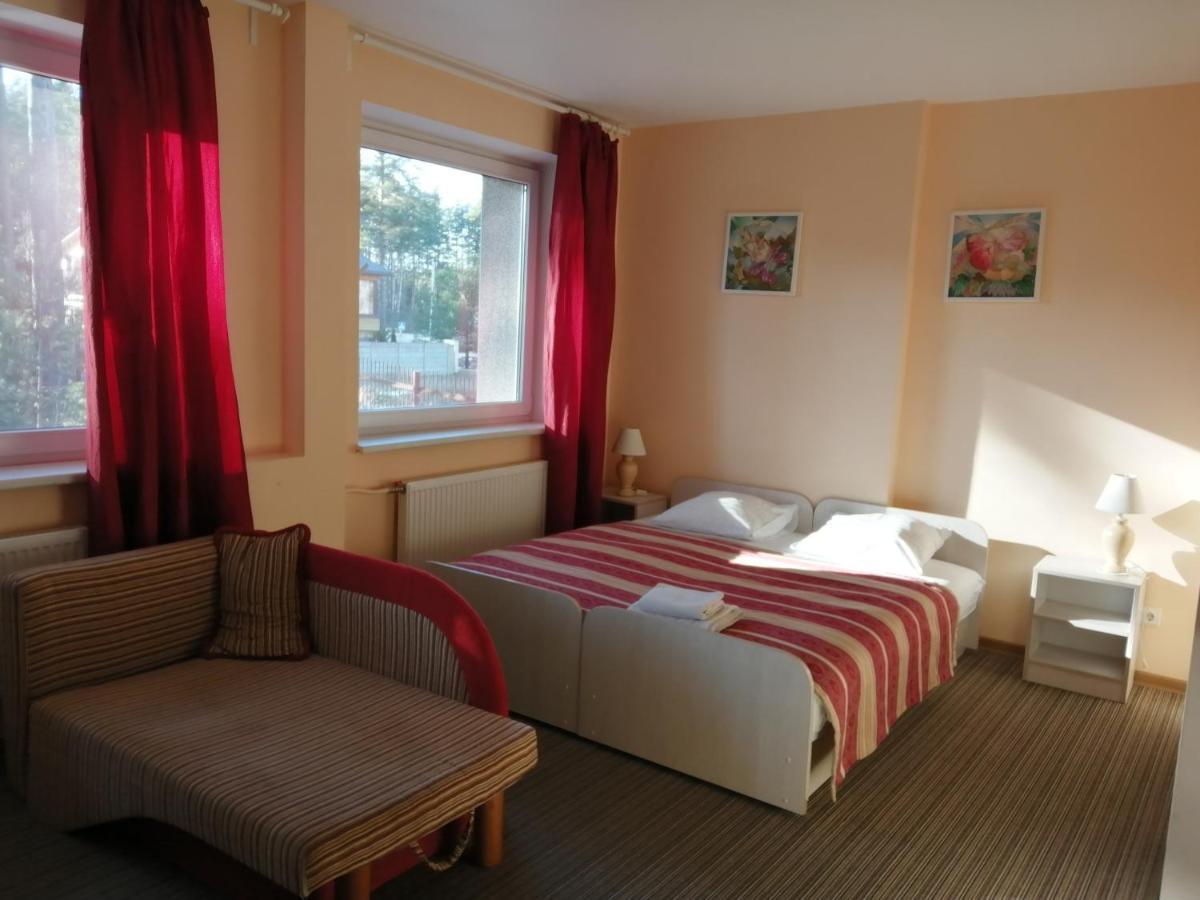 Idile Bed & Breakfast - Visaginas Bagian luar foto