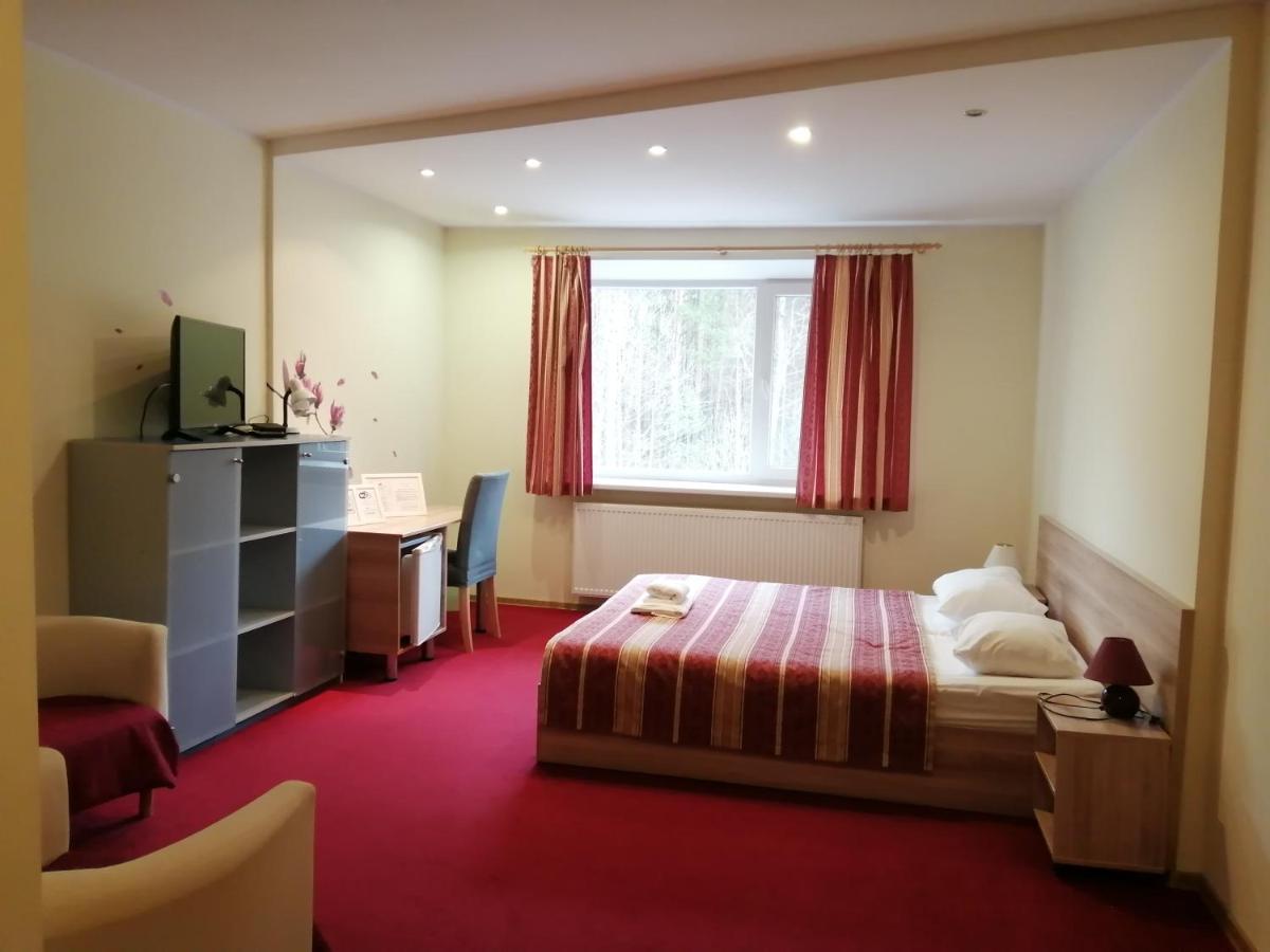 Idile Bed & Breakfast - Visaginas Bagian luar foto